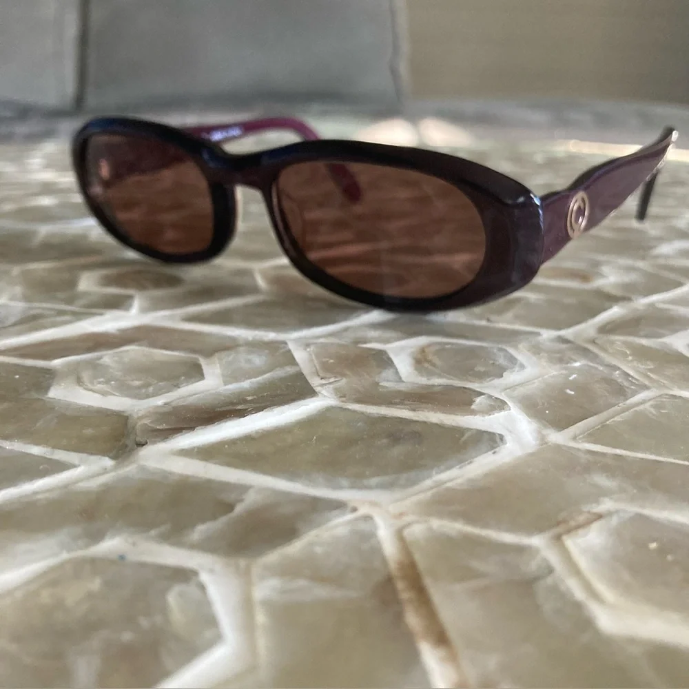 NEW!  Chianti 90s babydoll oval sunglasses